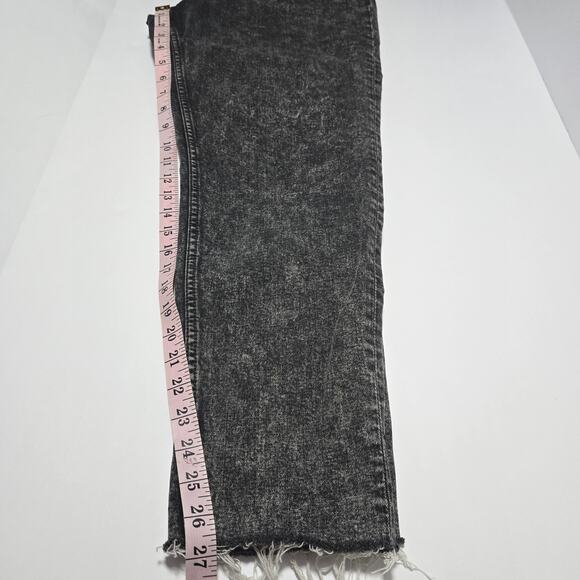 Levi’s High Waisted Mom Jeans Black Acid Wash Raw Hem Straight Leg 32 Y2K Grunge - Picture 6 of 11